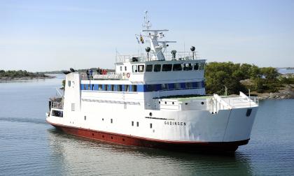 Skärgårdsfärja.