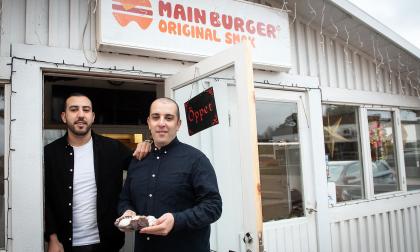 Bröderna Fayssal och El Hassan Main öppnar snart marockansk restaurang i gamla Alis kebab.