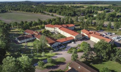060922 , 06092022 , 20220906 , Oasen , äldrevård , vårdcenter, äldreomsorg , omsorgshem , åldringsvård , ålderdomshem , flygbild , flygfoto