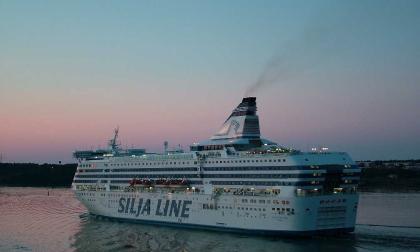 Sjöfart. Silja Line, Silja Serenade