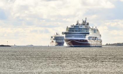 280922 , 28092022 , 20220928 , Viking Line , Viking Glory , Viking Grace , passagerartrafik , sjöfart , fartyg , passagerarfartyg , Västra hamnen