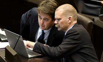 300920 , 30092020 , 20200930 , Lagting , lagtinget , plenum , plenisal , politiker , politik , Stellan Egeland (OBS) , Marcus Måtar (OBS)