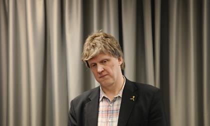 Ålands Landskapsregering, Vindkraft, Presskonferens om  vindkraftsstöd, Henrik Lindqvist *** Local Caption *** @Bildtext:Allt prat om miljön och klimatet är bara tomt prat, säger en mycket besviken Henrik Lindqvist.@Foto:Foto: Daniel Eriksson