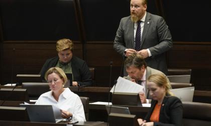 300920 , 30092020 , 20200930 , Lagting , lagtinget , plenum , plenisal , politiker , politik , Simon Påvals (Lib) , Liberalerna
