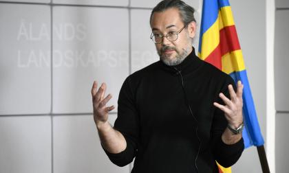 291121 , 29112021 , 20211129 , Corona presskonferens , corona PK , ÅHS smittskyddsläkare Jun Nagamori , Åland är i spridningsfasen förcovid-19 , pandemi , corona