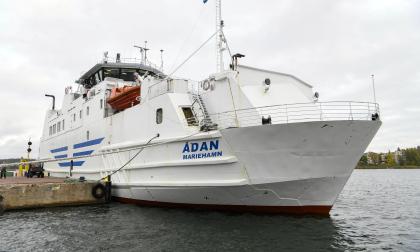Ådan, eller Fedjefjord som färjan hette tidigare, är inköpt från Norge och ska börja trafikera Åva-Osnäs i vår. 