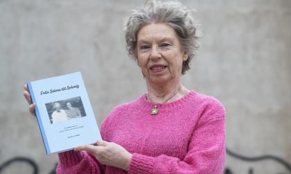 I sin nyskrivna släktkrönika ”Från Selma till Solveig” berättar Gunilla Forss om sin stora släkt, men också om Godbys historia och veterinärbostället Solhem där hon växte upp. ”Jag tänker att det kan vara lite intressant för dagens Godbybor”.@Normal_indrag: