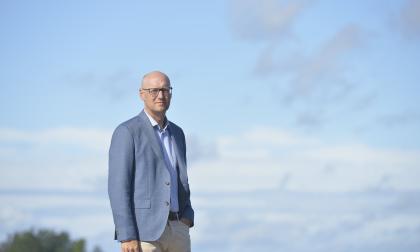 Landskapets fastighetsverks vd Stefan Rumander säger att fastighetsverket byggt upp ett kompetenscentrum för fastighetsskötsel som kan bistå andra verksamheter. Hülya Tokur-Ehres