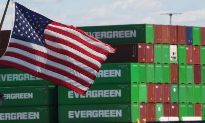 Containers i Los Angeles hamn.
