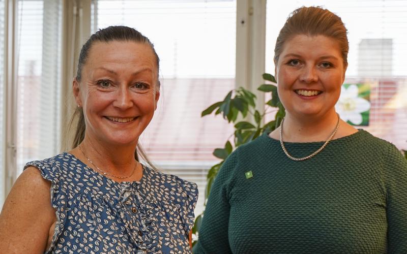 Petronella Wester och  Alexandra Walk-Liljeroos.
