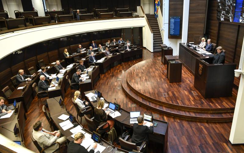 200921 , 20092021 , 20210920 ,  Lagting , lagtinget , plenum , plenisal , politiker , politik , Centern (C) , Socialdemokraterna (S), Moderaterna (M) , Ålands Framtid (ÅF), Obunden Samling (ObS) , Liberalerna (Lib) , Hållbart Initiativ (HI)