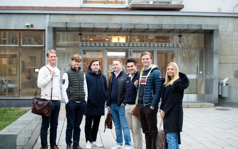 Noel Rönnberg, Ossian Procopé, Tim Schauman,  Emil Rönberg, , Jasper Karlsson, Axel Blomqvist, Saga Blomqvist, Hanken, Hanken School of economics, utbildning, 