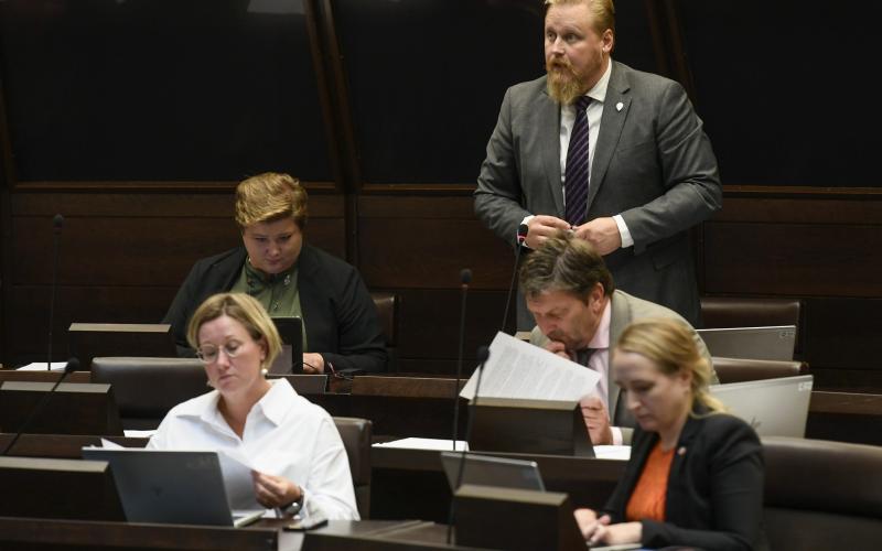 300920 , 30092020 , 20200930 , Lagting , lagtinget , plenum , plenisal , politiker , politik , Simon Påvals (Lib) , Liberalerna