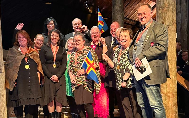 Den åländska delegationen i Rovaniemi hade all orsak att fira.