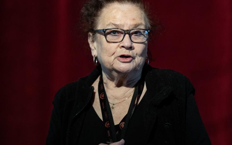 @Fakta_text:Synnöve Westerberg har en stor kärlek till sagor och deras visdom.