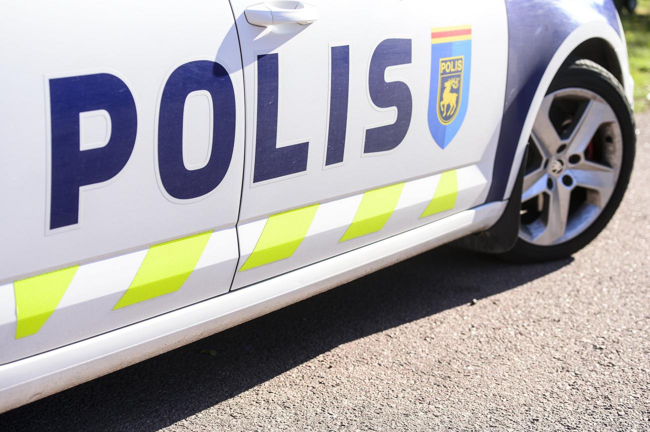 Polis.