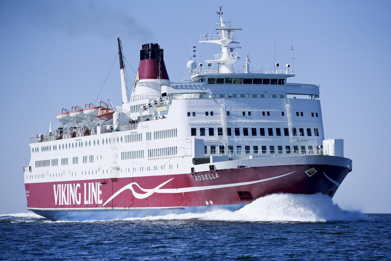 Rosella, viking line, färjtrafik, färja, passagerarfartyg, *** Local Caption *** @Bildtext:Om statsstödet dras in hotar Viking Line att göra som man redan gjort med Rosella, och flagga om alla passagerarfartygen till svensk flagg.@Foto:Foto: Joakim Holmström