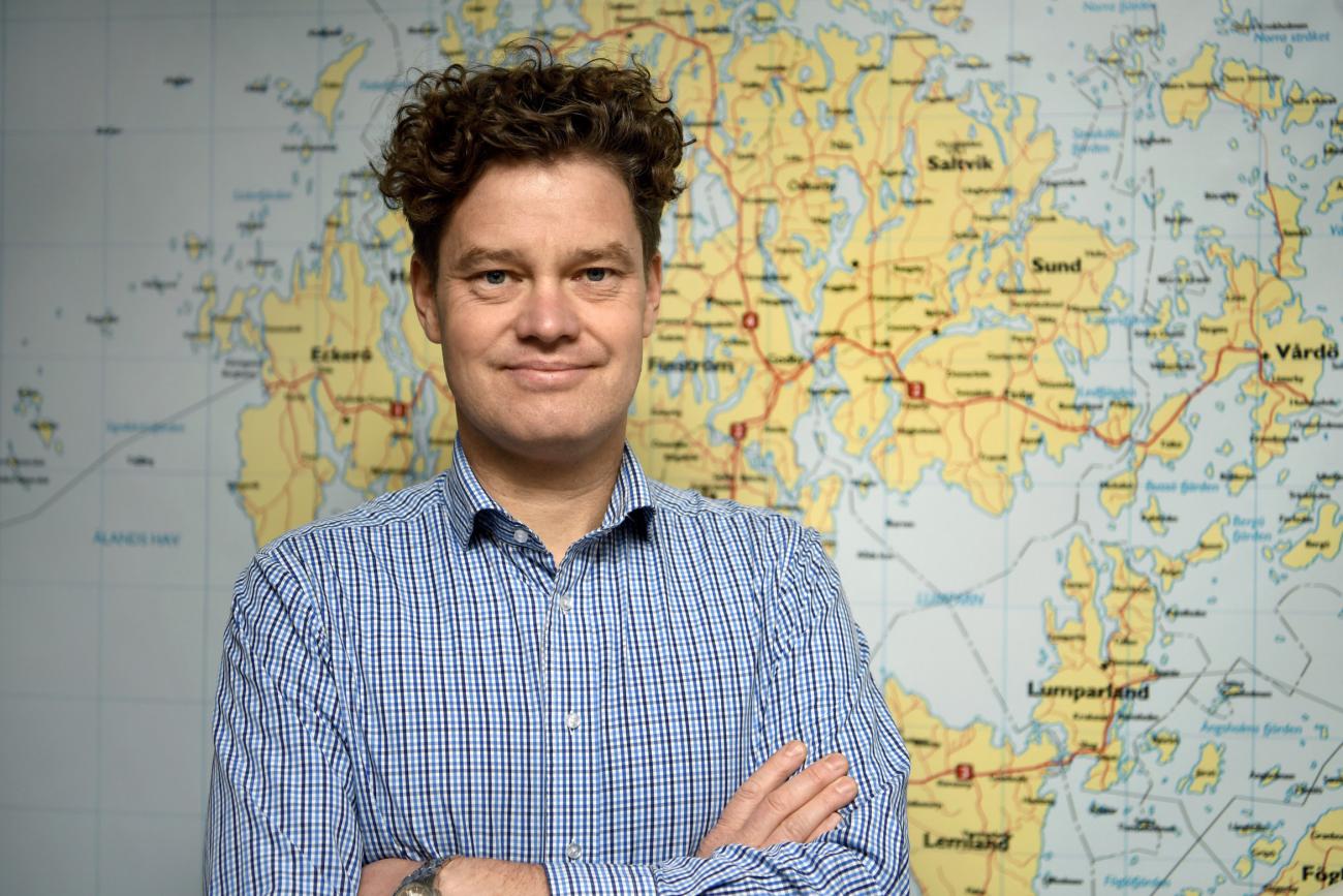 061119 , 06112019 , 20191106 , Edvard Johansson , biträdande professor i nationalekonomi på Åbo Universitet *** Local Caption *** @Bildtext:Edvard Johansson jobbar som biträdande professor i nationalekonomi på Åbo Universitet. @Foto:Foto: Robert Jansson