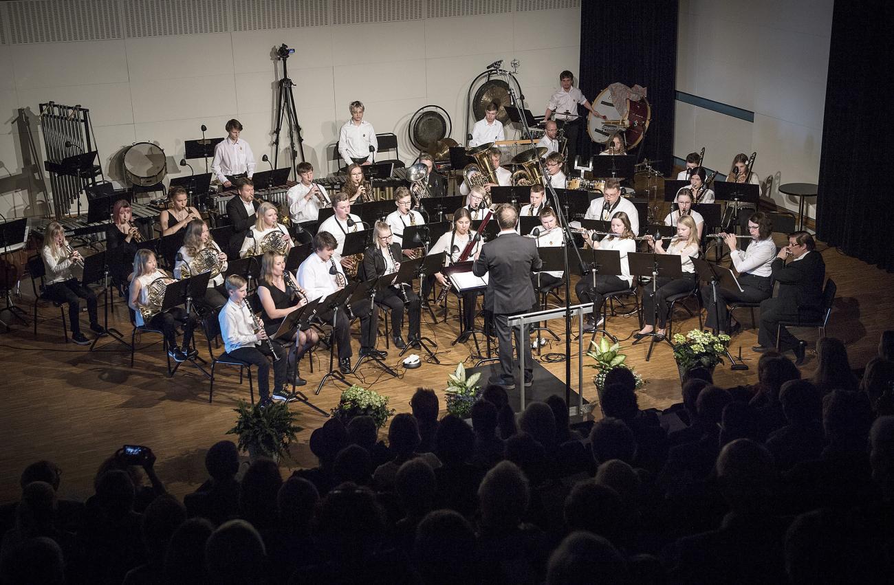 Mariehamns ungdomsorkester bjuder på Vårblås-konsert på Alandica på söndag eftermiddag, tillsammans med fyra andra orkestrar. (Bilden är från en tidigare konsert.)<@Fotograf>Daniel Eriksson