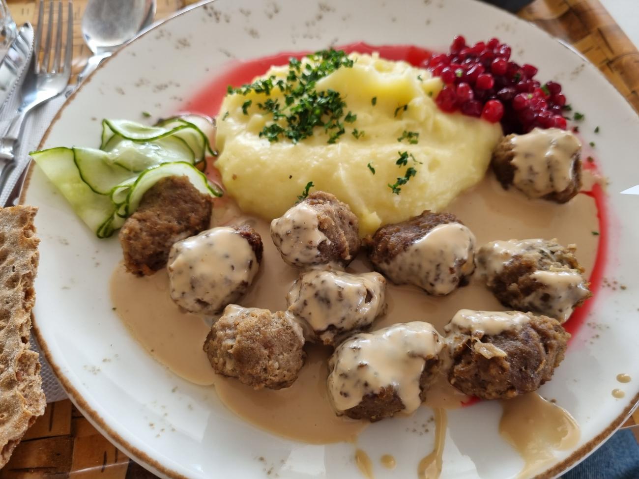 Nedkylningen görs för att bibehålla näringsämnena i maten.