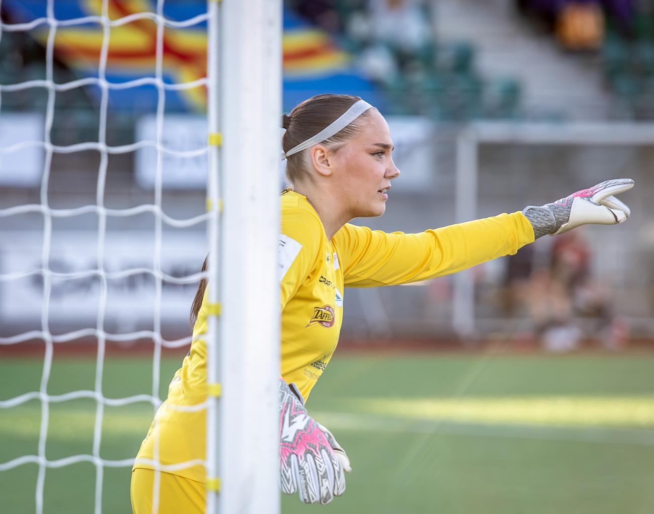 Lilja Niiranen höll nollan och Åland United gjorde tre mål framåt när man avancerade till den fjärde omgången i Finlands cup.@Fakta_text:<@Fotograf>Hülya Tokur-Ehres